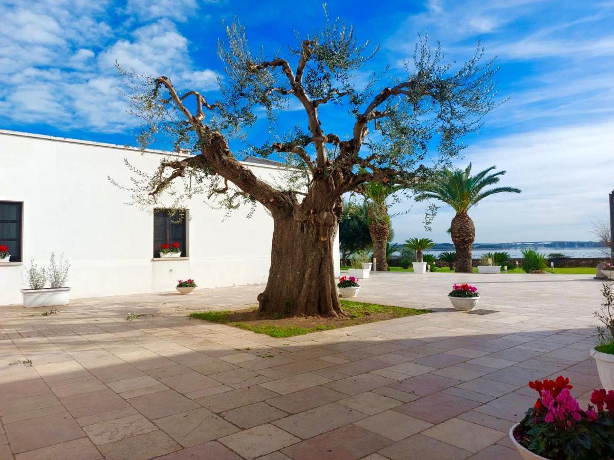 Hotel Saraceno Al Faro Ταράντο Εξωτερικό φωτογραφία