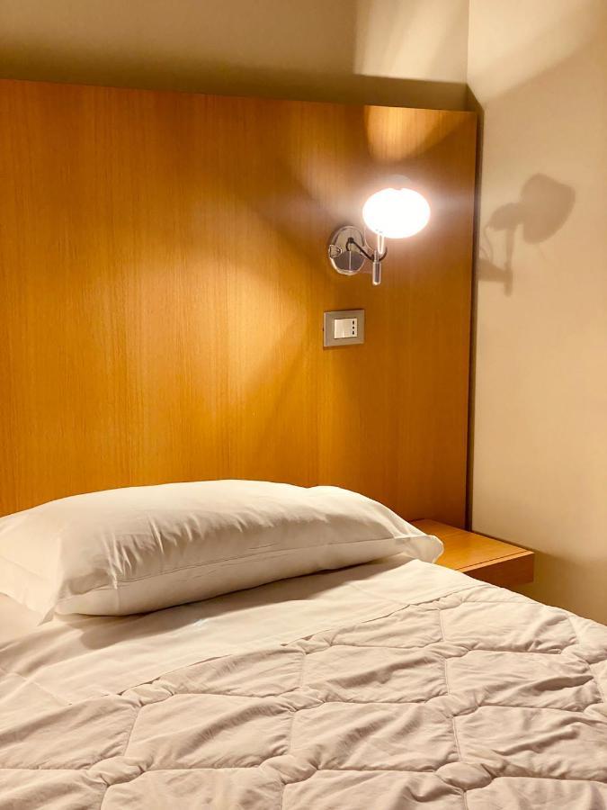 Hotel Saraceno Al Faro Ταράντο Εξωτερικό φωτογραφία