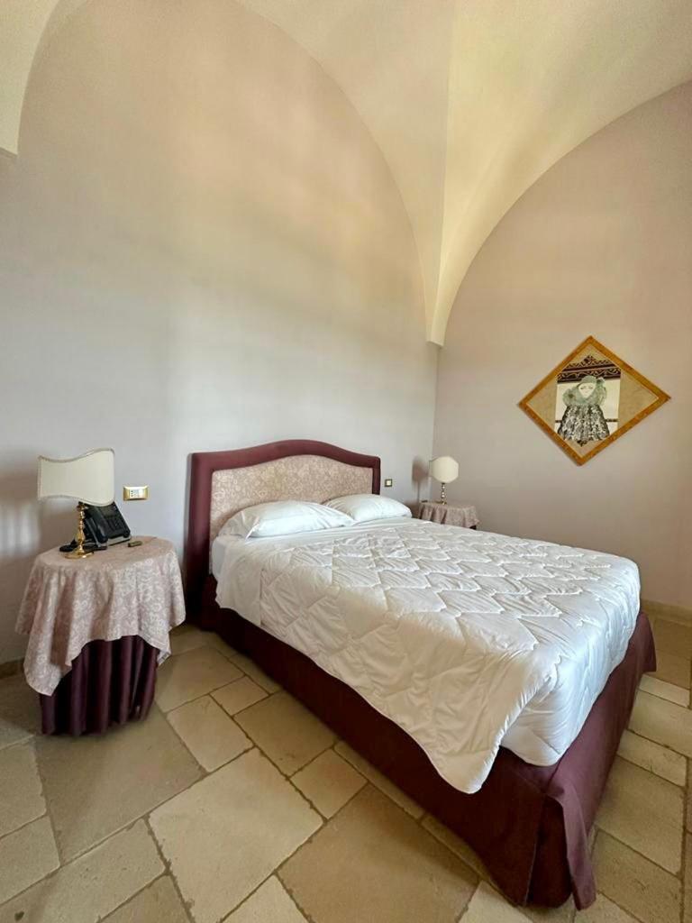 Hotel Saraceno Al Faro Ταράντο Εξωτερικό φωτογραφία