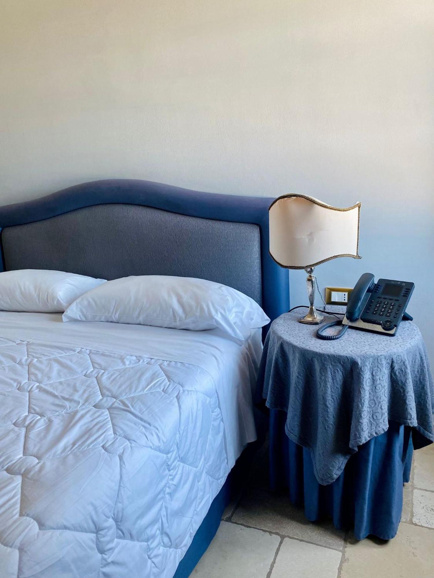 Hotel Saraceno Al Faro Ταράντο Εξωτερικό φωτογραφία