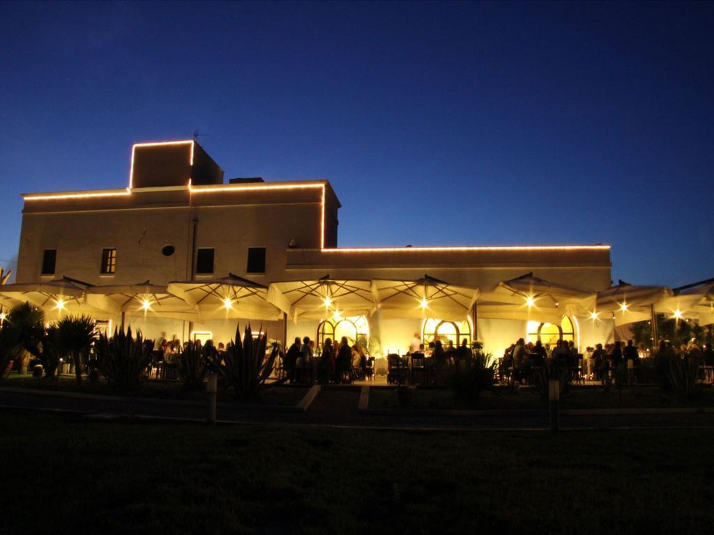 Hotel Saraceno Al Faro Ταράντο Εξωτερικό φωτογραφία