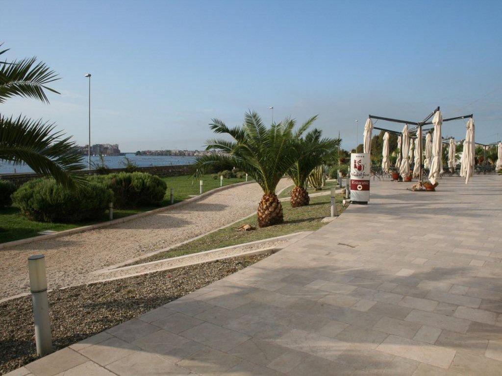 Hotel Saraceno Al Faro Ταράντο Εξωτερικό φωτογραφία